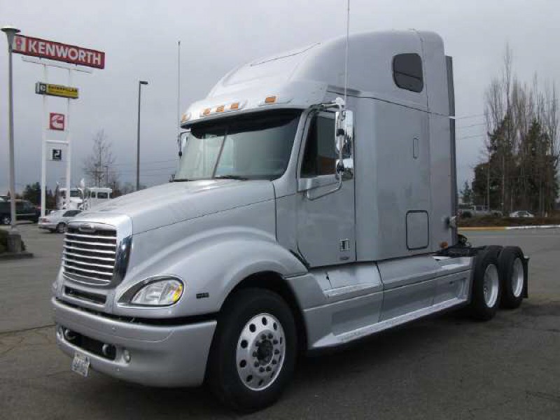 private sellers FREIGHTLINER 2006 FREIGHTLINER COLUMBIA CL12064ST SLEEPER GRAPEVINE, TX